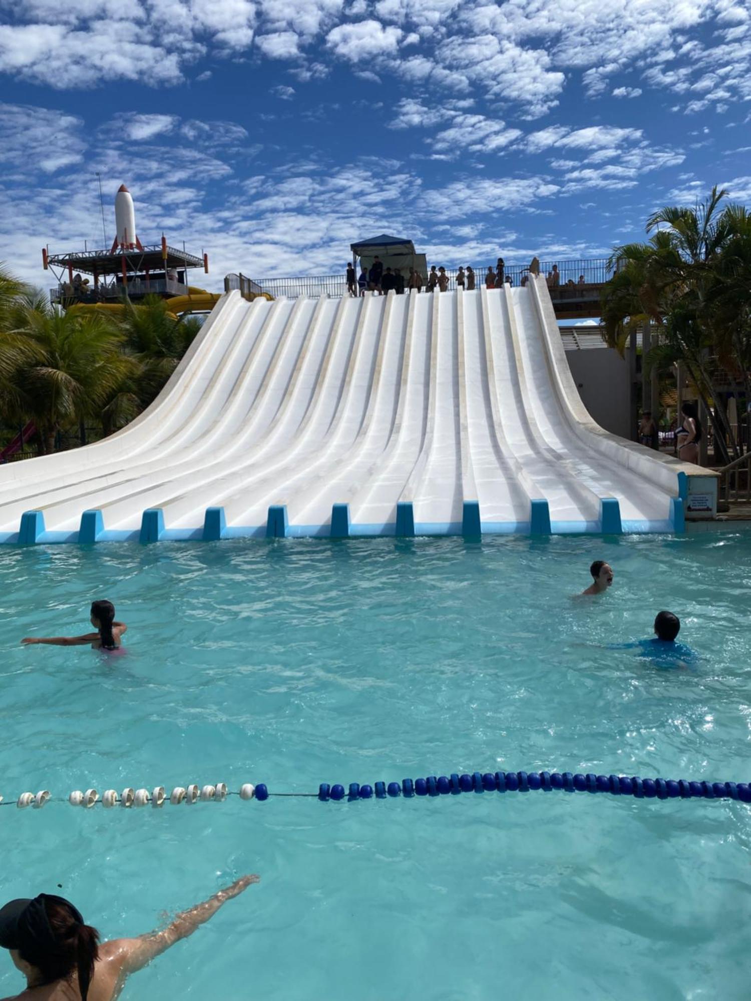Piazza Diroma Acqua Park- Parque Aquatico Gratis 公寓 Caldas Novas