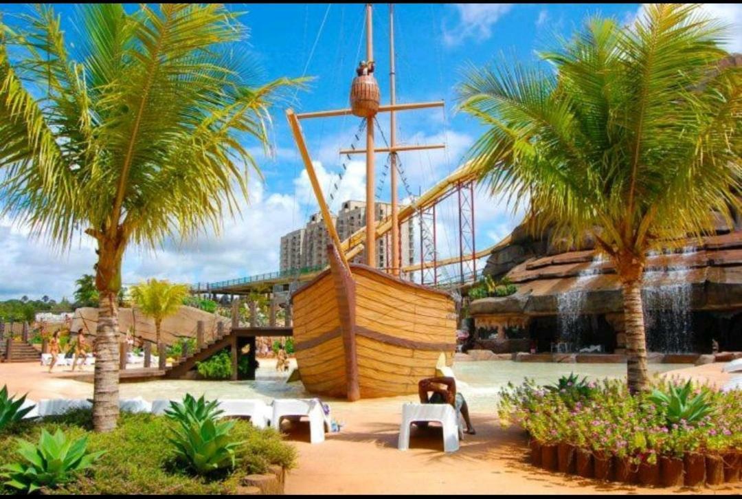公寓 Piazza Diroma Acqua Park- Parque Aquatico Gratis