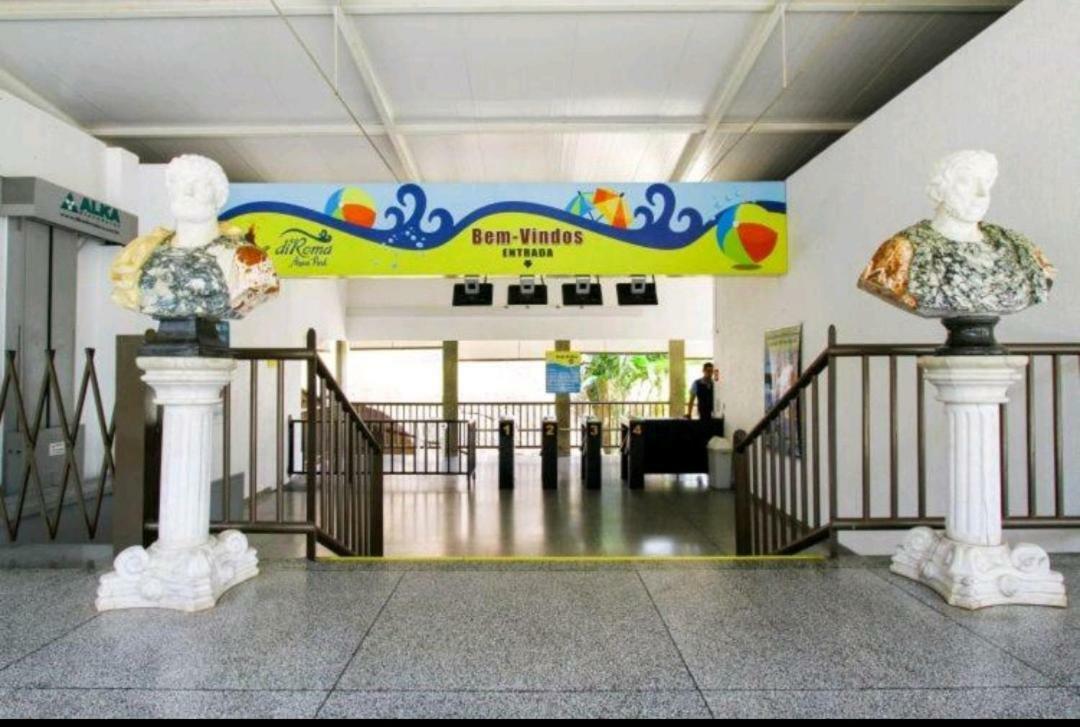 公寓 Piazza Diroma Acqua Park- Parque Aquatico Gratis