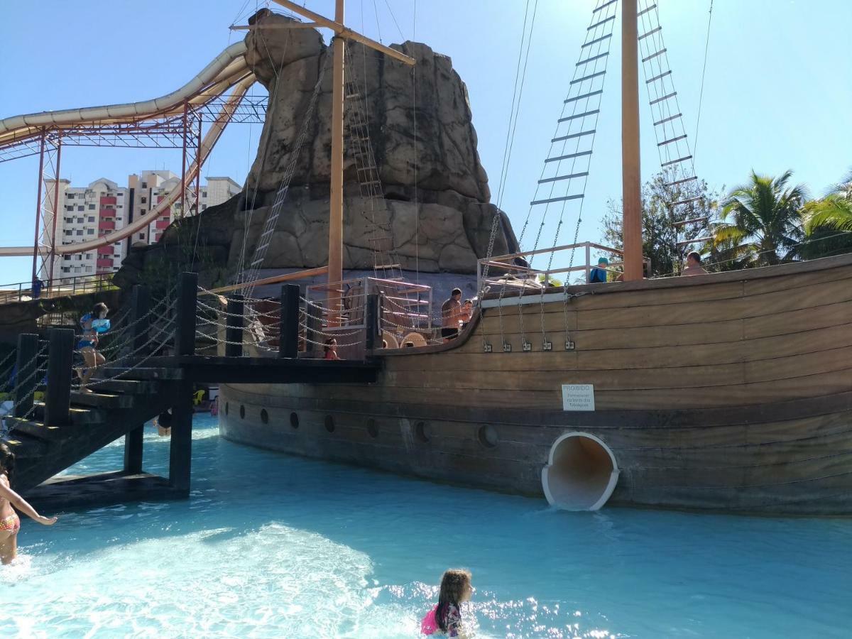 Piazza Diroma Acqua Park- Parque Aquatico Gratis 公寓
