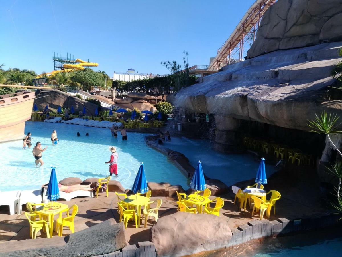 Piazza Diroma Acqua Park- Parque Aquatico Gratis Apartment
